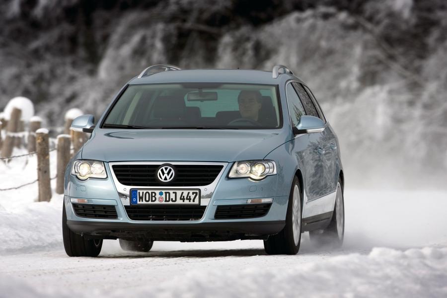  Volkswagen Passat Variant 2005 года  (фото 34 из 121)